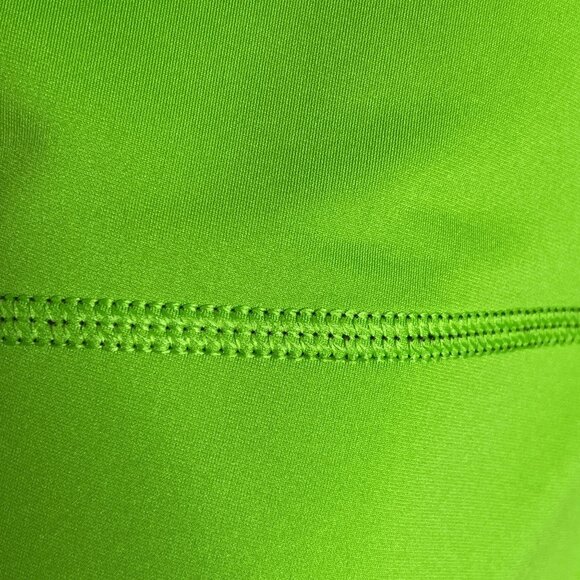 Fabletics Reversible Sports Bra Small Green Camo Print Workout Top - Picture 7 of 7